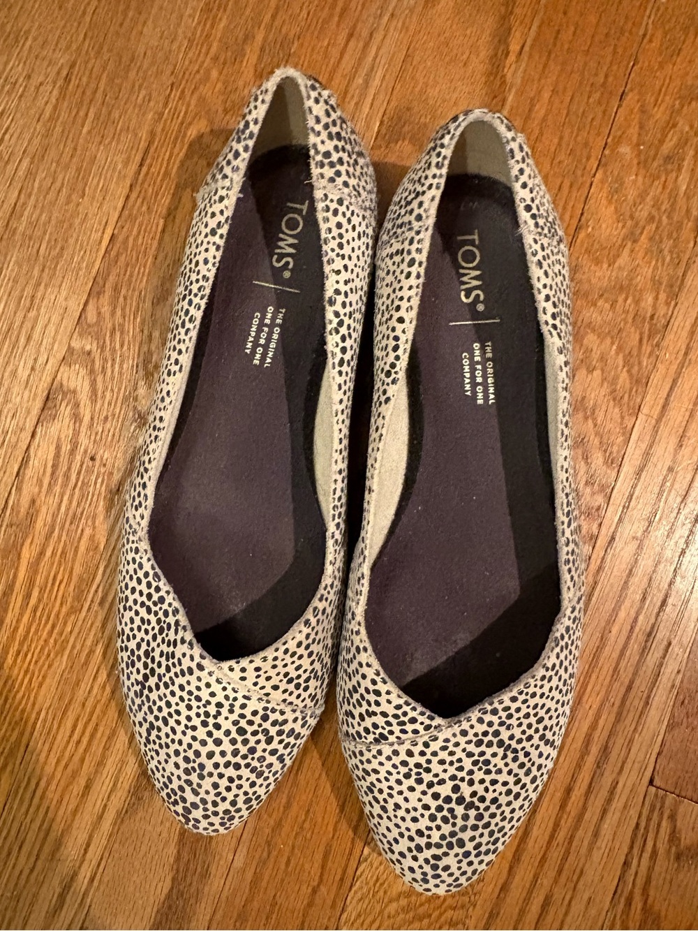 π₯π2/$15ππ₯ TOMS ballet flats π₯Ώ